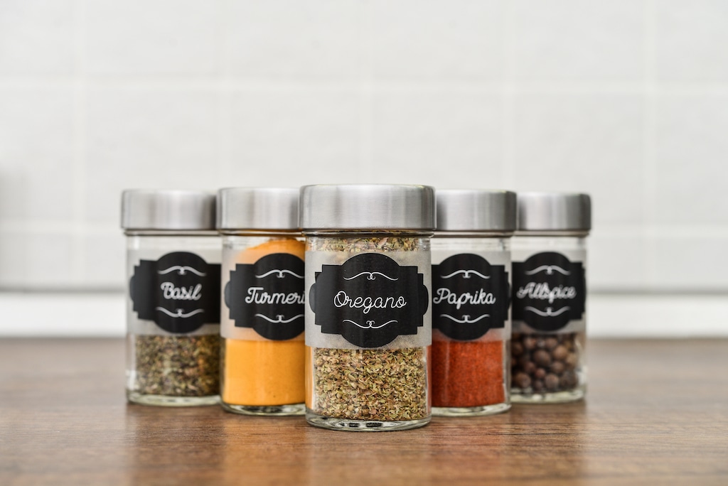 Individual Service, Spices, and Sauces